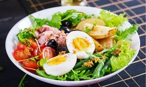 Co na obiad dla dziecka z biegunką? Lekkostrawne przepisy, które pomogą