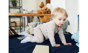Co je 10 miesięczne dziecko? Kluczowe umiejętności i zachowania